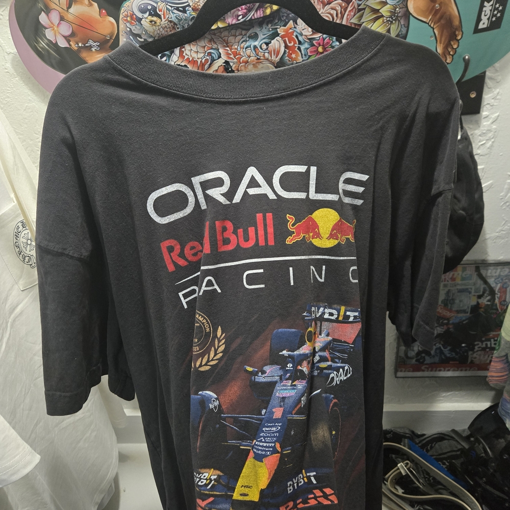 ORACLE RED BULL TEE